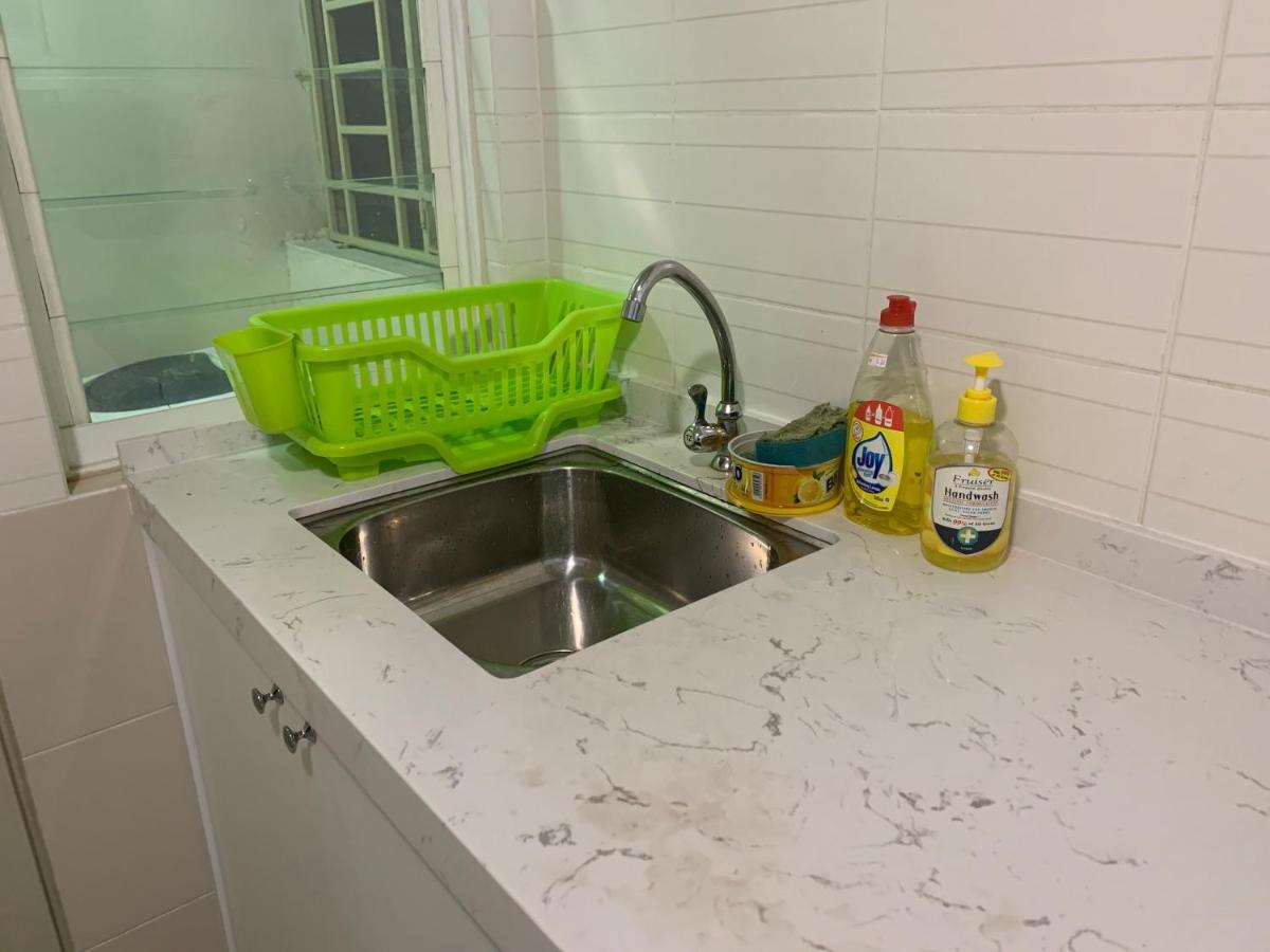 1 Bedroom Ttdi Adina Sek 13 シャー・アラム エクステリア 写真