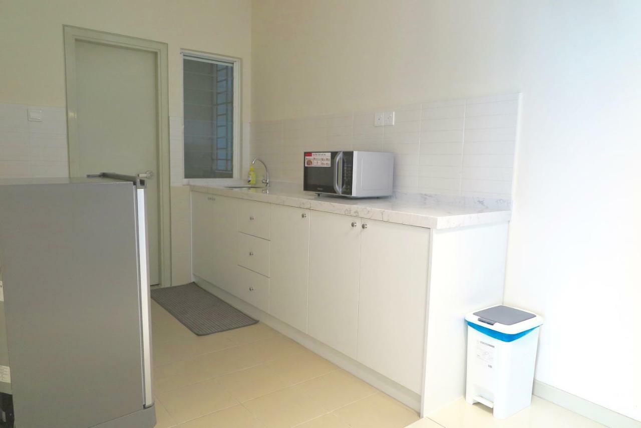 1 Bedroom Ttdi Adina Sek 13 シャー・アラム エクステリア 写真
